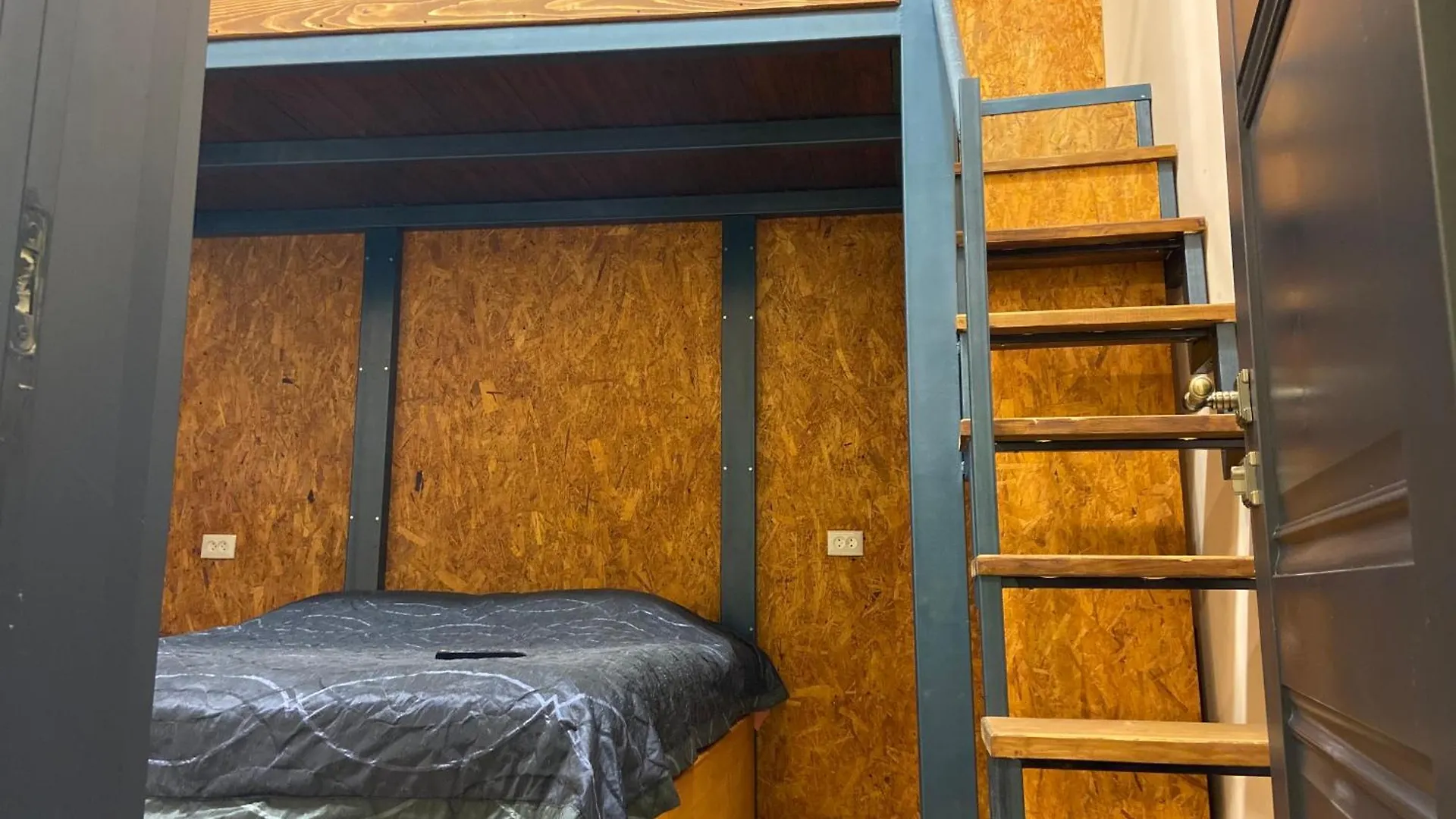 Duplex Apartment In Old Tbilisi