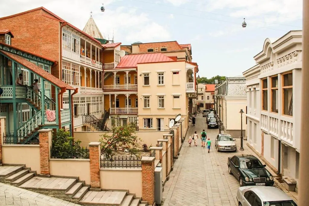 Duplex Apartment In Old Tbilisi 0*,