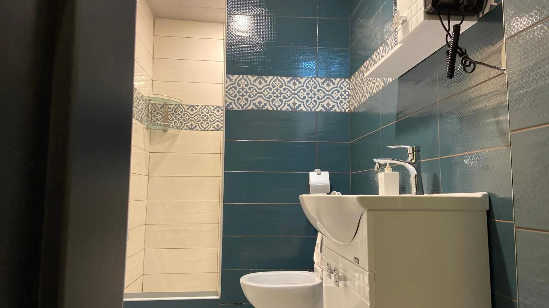Duplex Apartment In Old Tbilisi 0*,